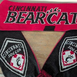 Cincinnati Bearcats soccer scarf